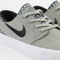 Nike SB Janoski Remastered Premium Shoes - Jade Horizon / Black - Jade Horizon - White thumbnail