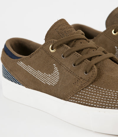Nike SB Janoski RM Premium Shoes - Yukon Brown / Sail - Mystic Navy