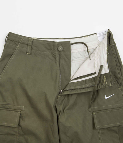 Nike SB Kearny Cargo Pants - Medium Olive / White / White