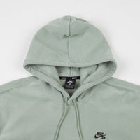 Nike SB Novelty Hoodie - Jade Horizon / Sequoia thumbnail