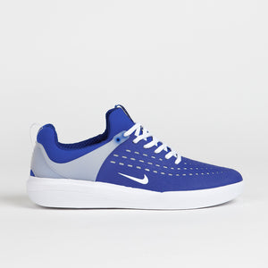 Game Royal / White