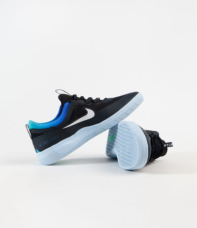 Nike SB Nyjah Free 2 Shoes - Dark Obsidian / White - Hyper Jade