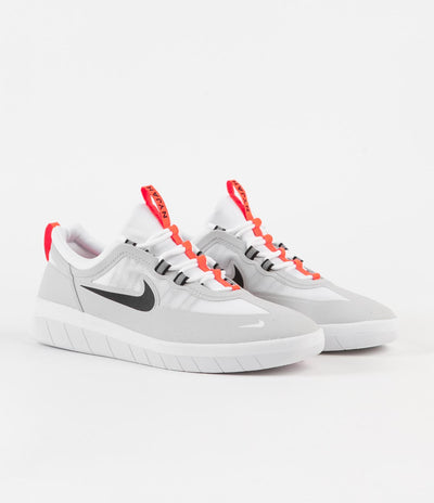 nike nyjah free grey