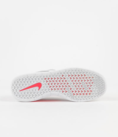 nyjah free 2 bright crimson