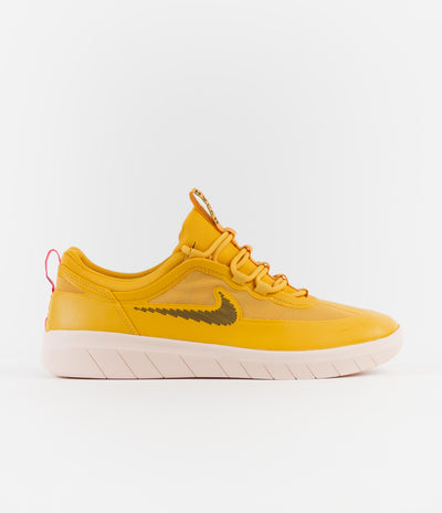 Nike SB Nyjah Free 2 Shoes - Pollen / Black - Pink Blast