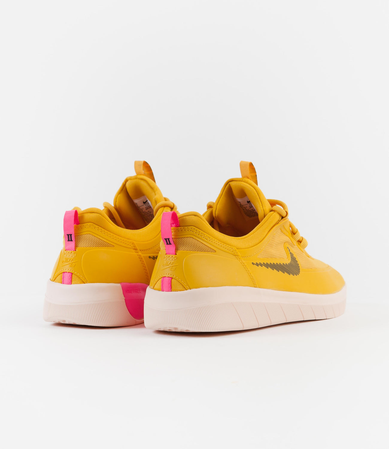 nike sb nyjah pink