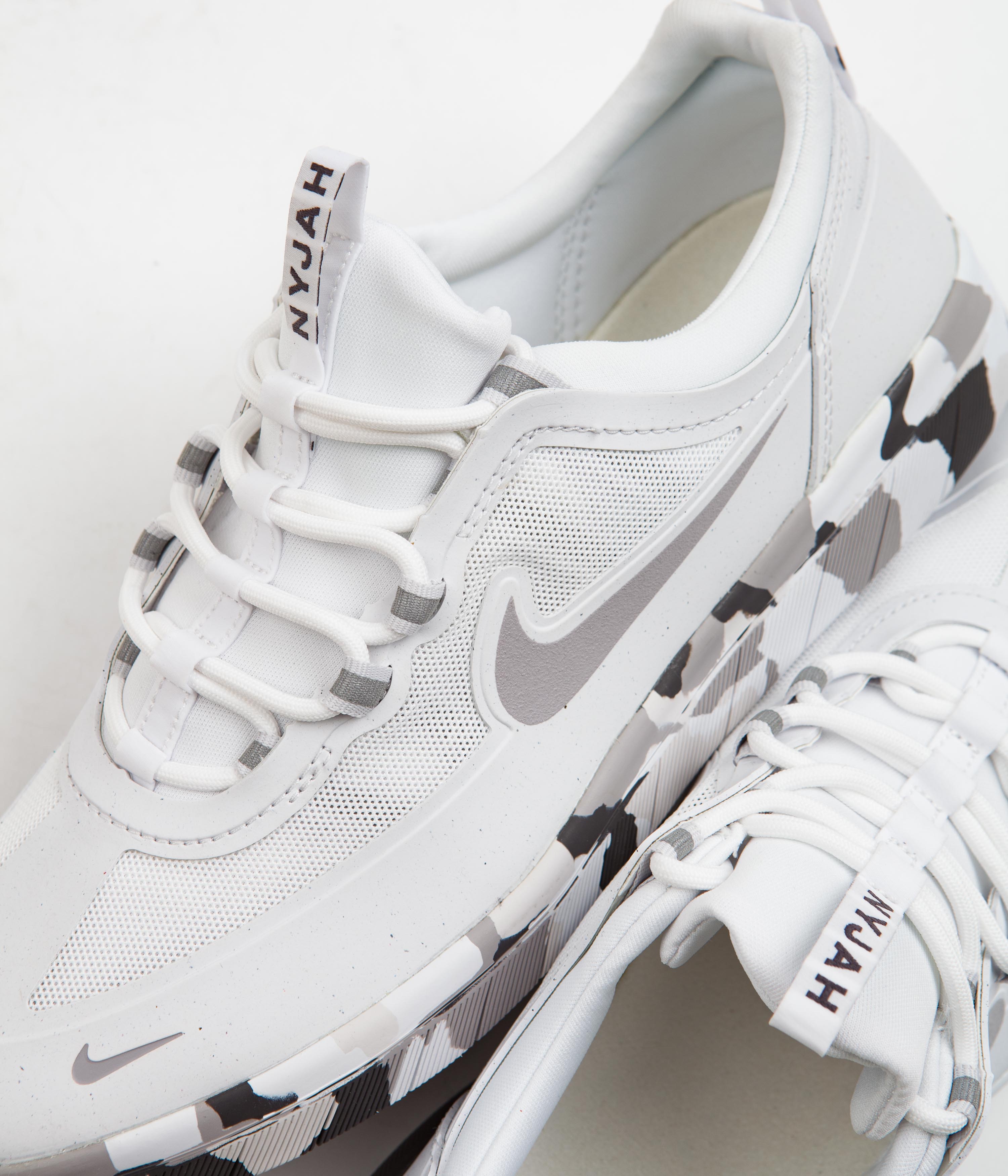 Nike SB Nyjah Free 2 Shoes - White / Atmosphere Grey - Thunder Grey | Flatspot