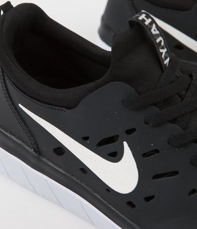 Nike SB Nyjah Free Shoes - Black / White