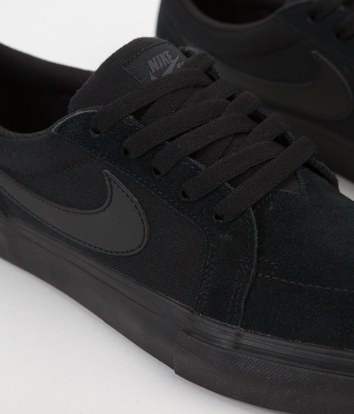 Nike SB Satire II Shoes - Black / Black - Anthracite |