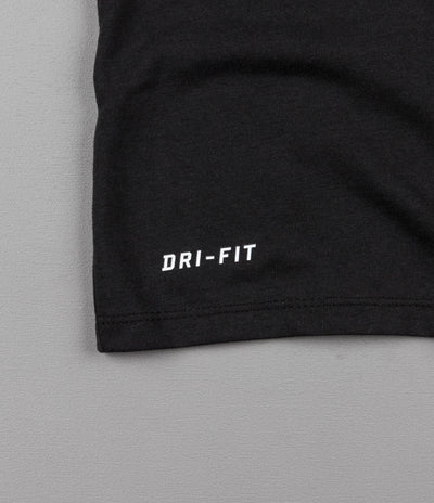 Nike SB Skunk T-Shirt - Black / Black / White