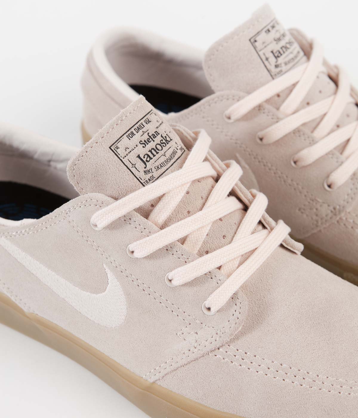 Janoski white 2025 gum sole