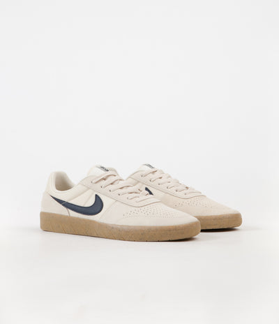 Nike SB Team Classic Shoes - Light Cream / Obsidian - Gum Yellow