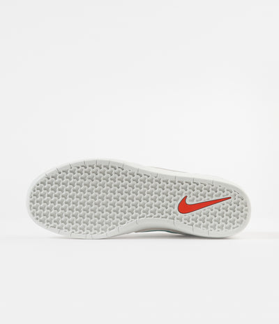 Nike SB Team Classic Shoes - Photon Dust / Neptune Green - Light Cream
