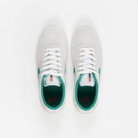 Nike SB Team Classic Shoes - Photon Dust / Neptune Green - Light Cream thumbnail