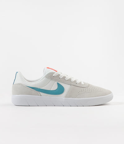 Nike SB Team Classic Shoes - Summit White / Cerulean - White