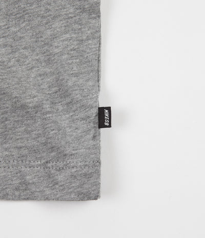 Nike SB Triple Stack T-Shirt - Dark Grey Heather / Bright Crimson