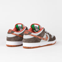 Nike SB x Crushed DC Dunk Low Pro Shoes in Olive Grey and Manta Orange and Rattan thumbnail