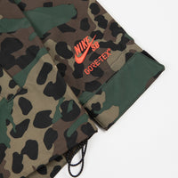 Nike SB x GORE-TEX Jacket - Gorge Green / Black / Max Orange thumbnail