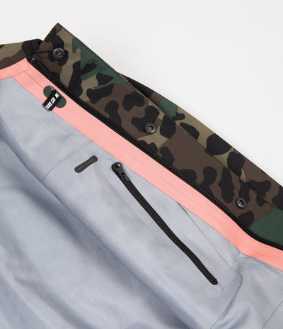 Nike SB x GORE-TEX Jacket - Gorge Green / Black / Max Orange