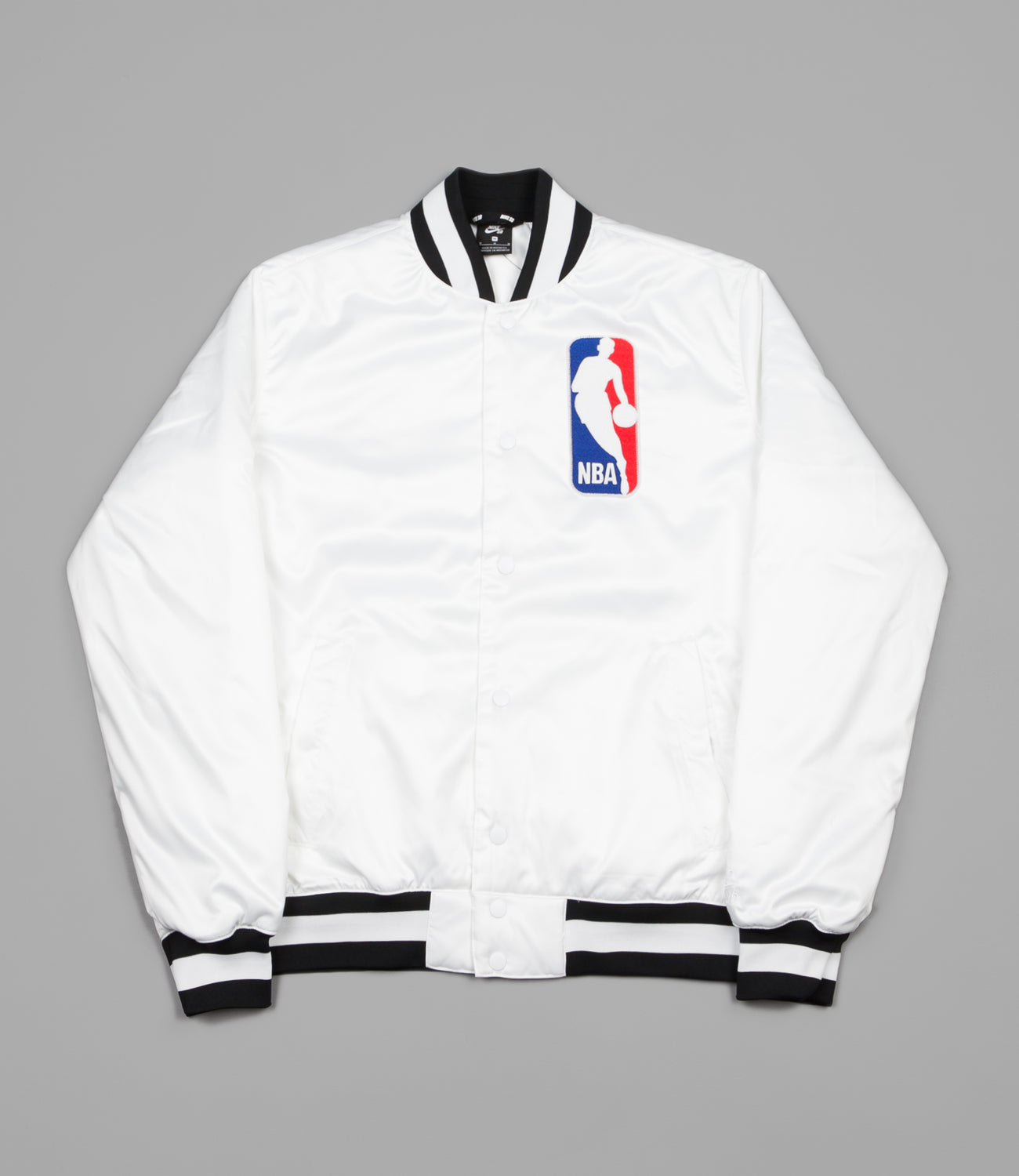 Oordeel Kunstmatig Wakker worden Nike SB x NBA Bomber Jacket - White | Flatspot