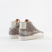 Nike SB x Soulland Blazer Mid Shoes - Light Bone / White - Pure Platinum thumbnail