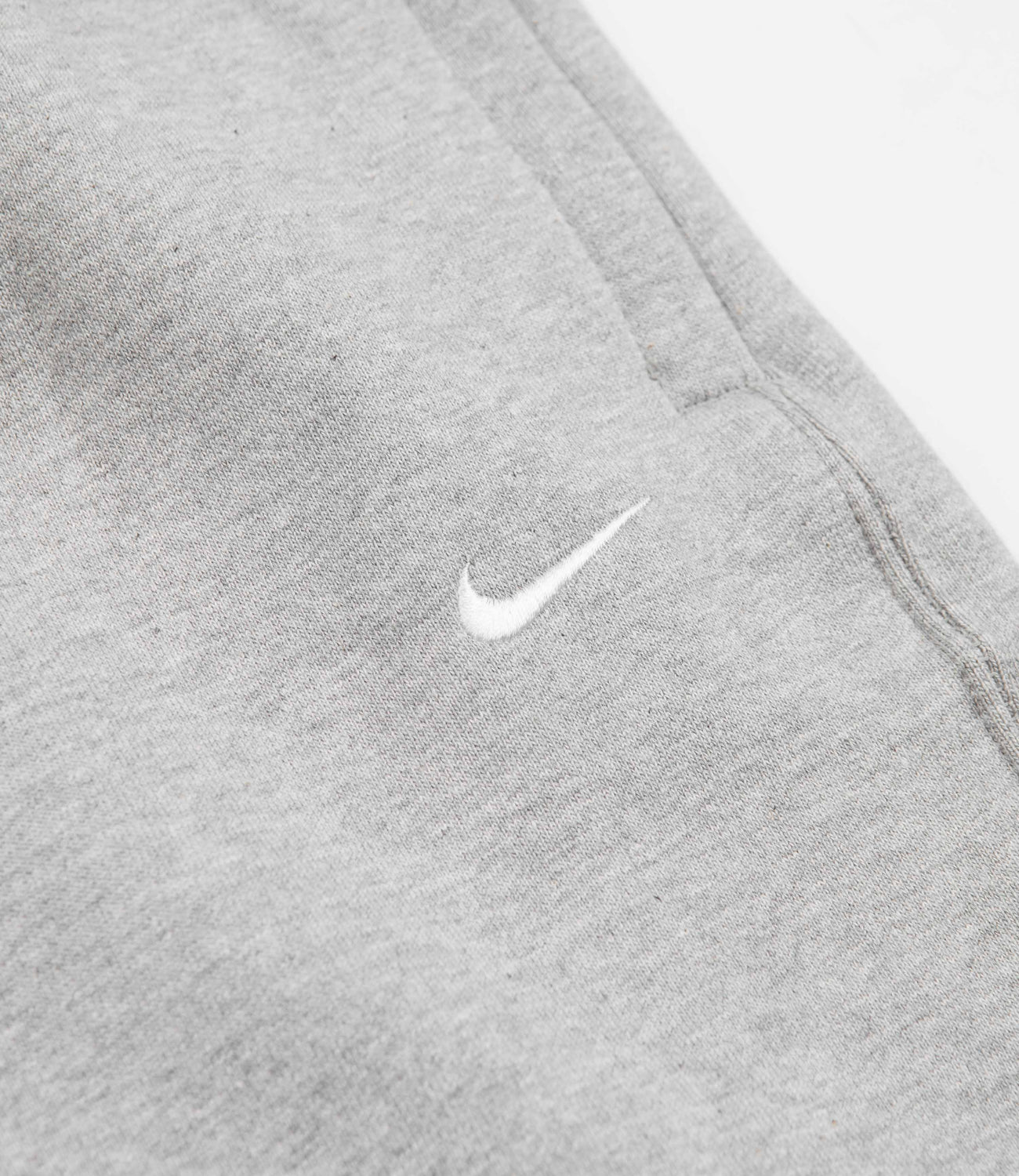 Nike Solo Swoosh Fleece Sweatpants - Dark Grey Heather / White