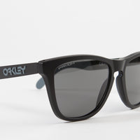 Oakley Frogskins Mix Sunglasses - Matte Black / Prizm Grey thumbnail