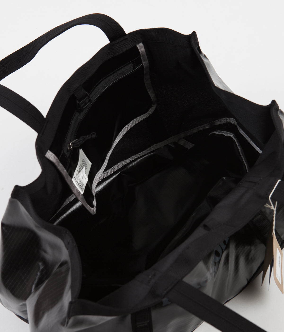 Patagonia Black Hole Tote 25L Black Flatspot