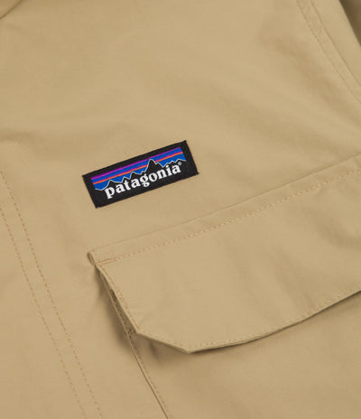 Patagonia isthmus parka mojave hot sale khaki
