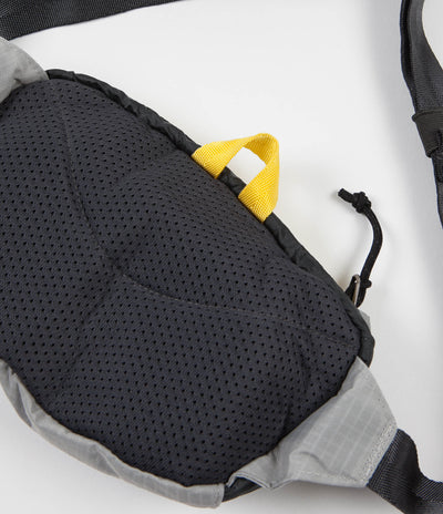 Patagonia Lightweight Travel Mini Hip Pack - Forge Grey / Chromatic Yellow