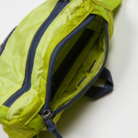 Patagonia Lightweight Travel Mini Hip Pack - Light Gecko Green thumbnail