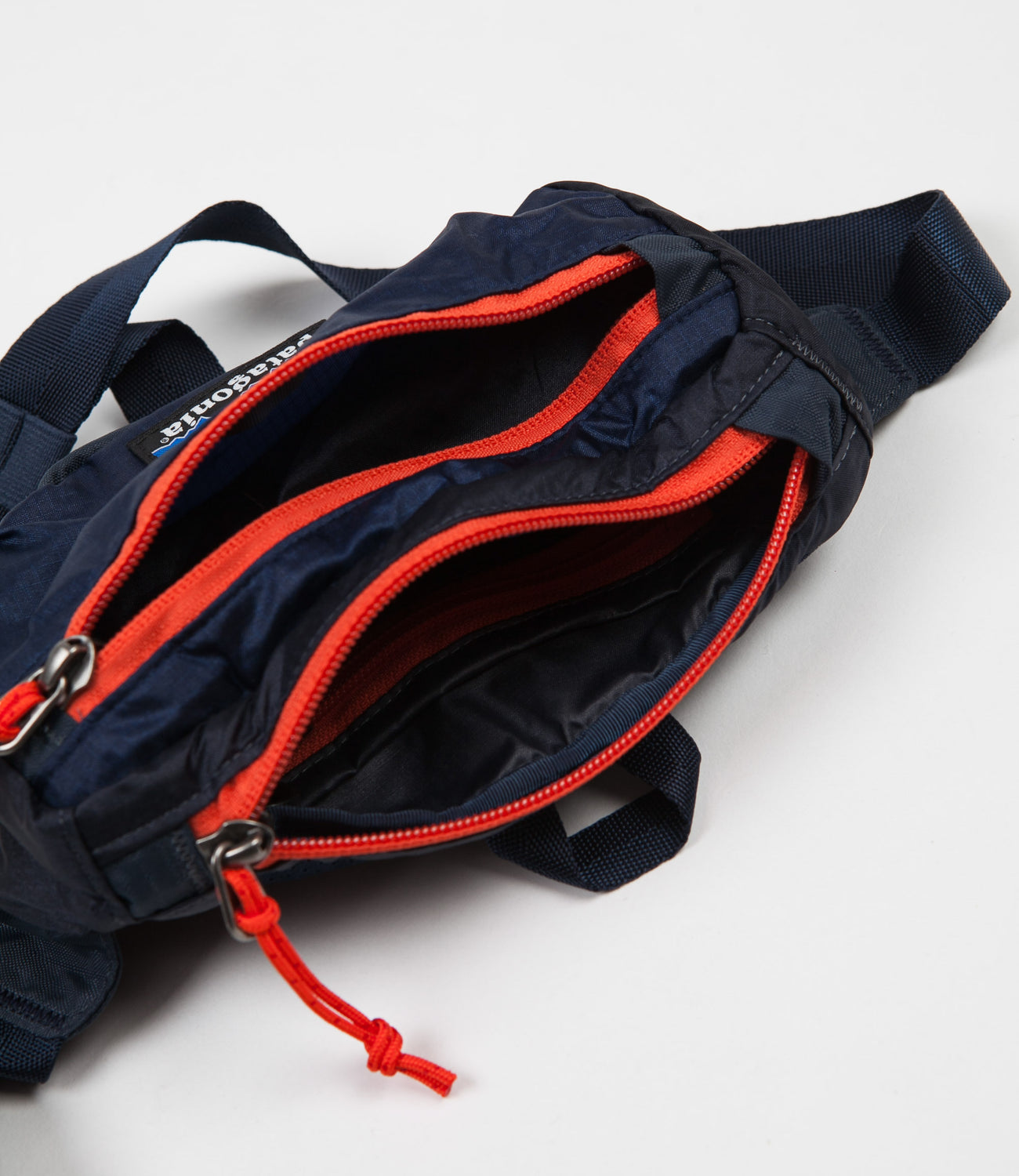 Patagonia Lightweight Travel Mini Hip Pack Smoulder Blue Flatspot