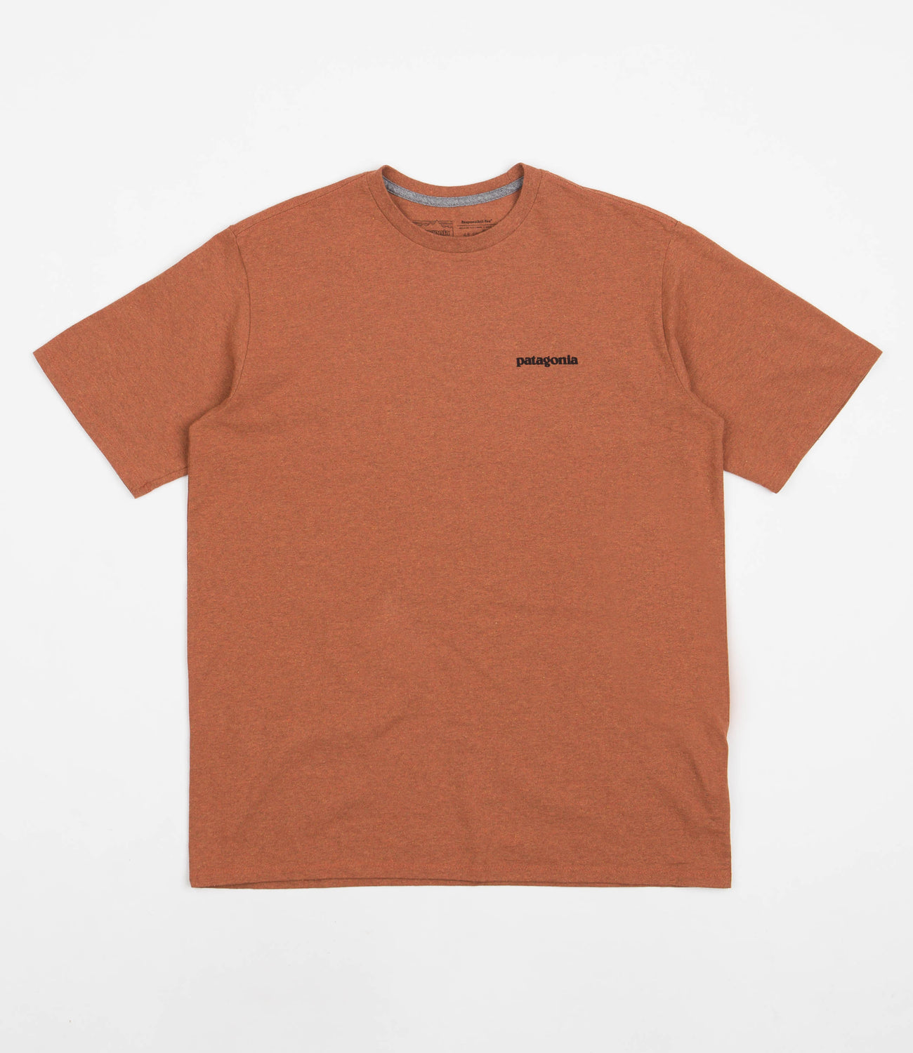 【新作入荷!!】 Patagonia Coral Quartz - T-Shirt Responsibili-Tee Logo P-6 半袖Tシャツ