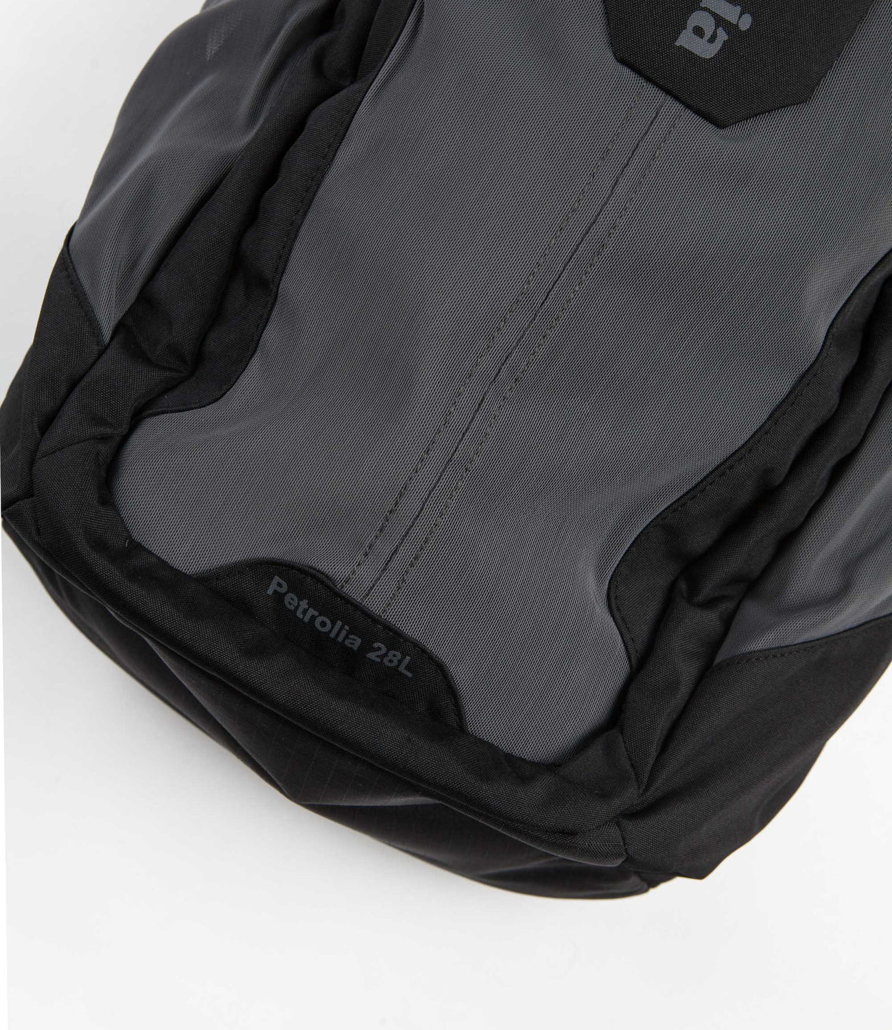 patagonia petrolia 28l