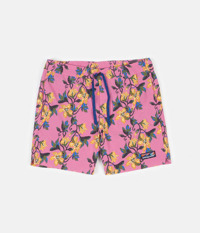 Patagonia Stretch Wavefarer 16" Volley Shorts - Squash Blossom: Marble Pink