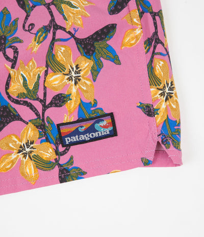 Patagonia Stretch Wavefarer 16" Volley Shorts - Squash Blossom: Marble Pink