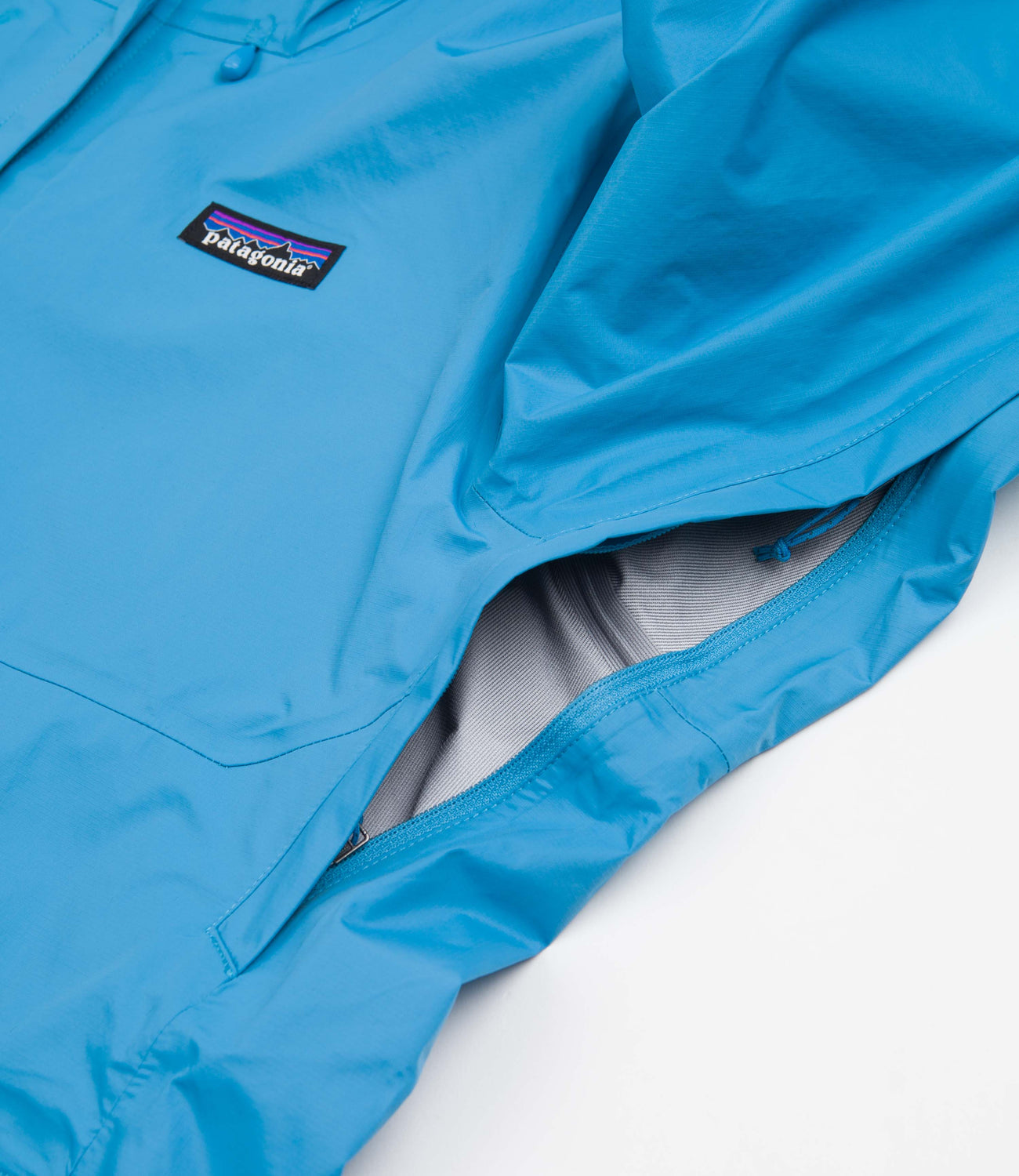 Patagonia torrentshell balkan online blue