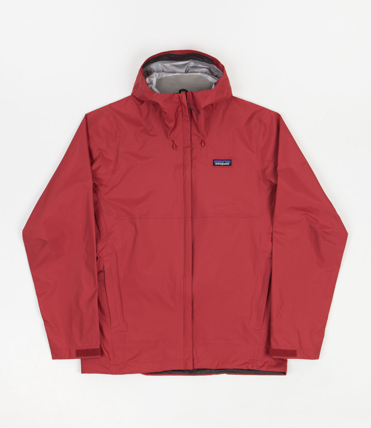 Patagonia torrentshell clearance roots red