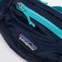 Patagonia Lightweight Travel Mini Hip Pack - Navy Blue thumbnail