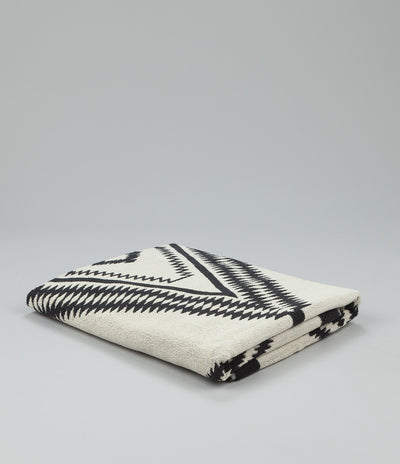 Pendleton Jacquard Towel - Black