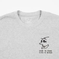 Polar Cash is Queen T-Shirt - Sport Grey thumbnail