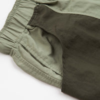 Quasi Solo Shorts - Moss thumbnail