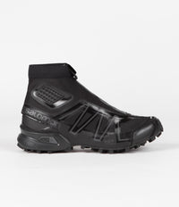 Salomon Snowcross Shoes in Black and Black / Magnet