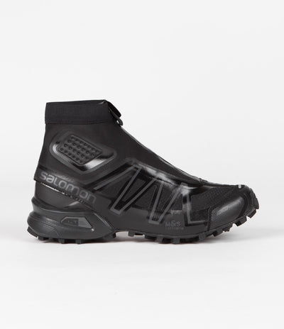 Salomon Snowcross Shoes in Black and Black / Magnet