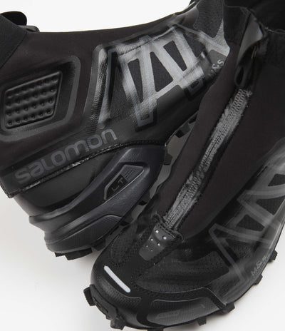 Salomon Snowcross Shoes in Black and Black / Magnet