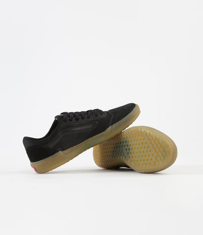 Vans AVE Pro Shoes - Black / Gum