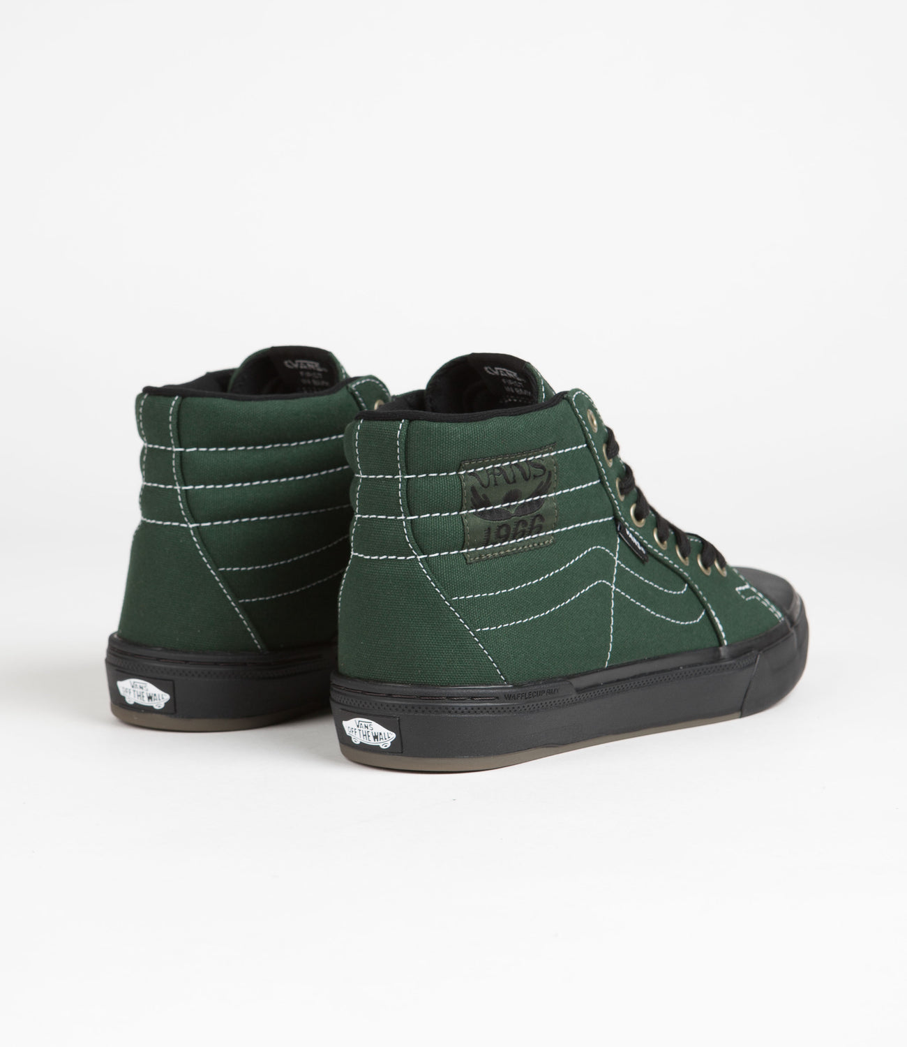 Vans sk8 hi clearance off the wall