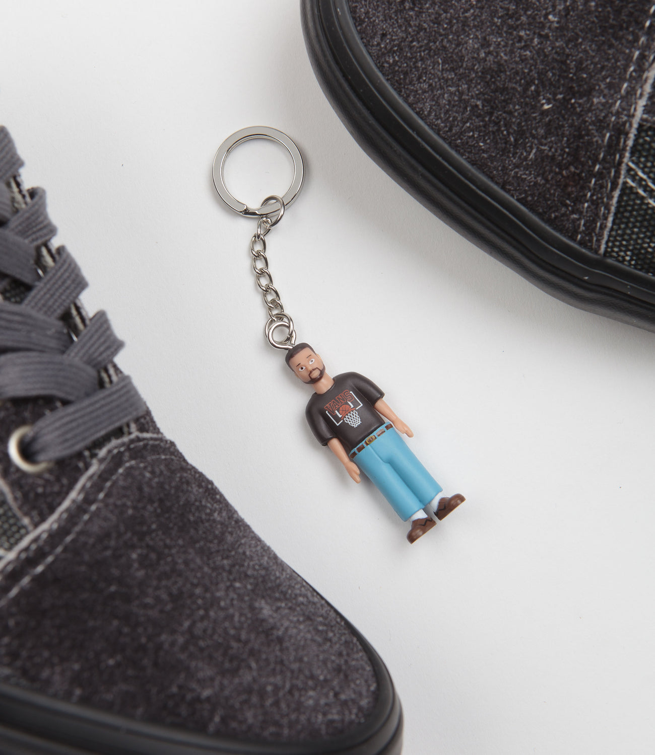 Vans old skool keychain outlet