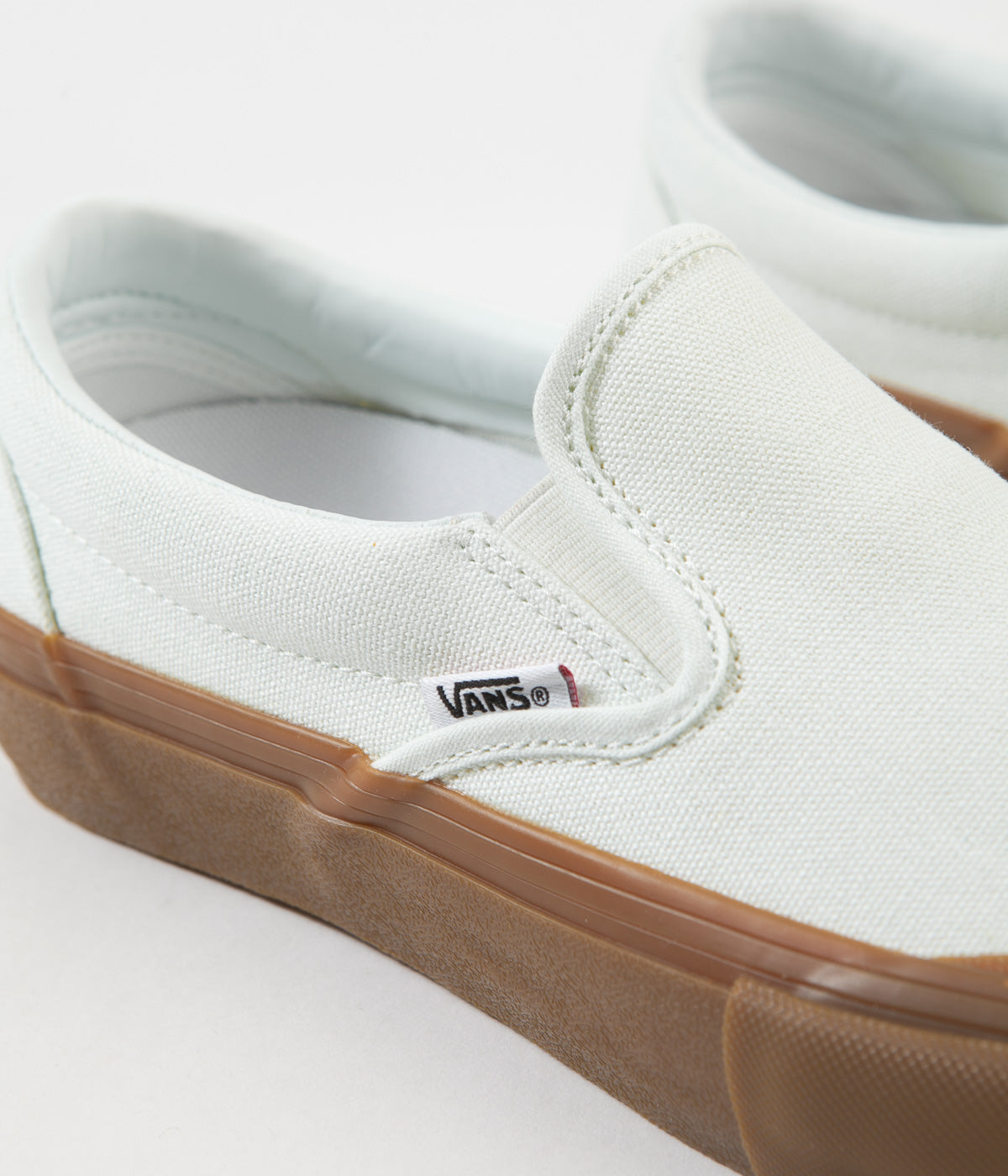 vans slip on pro