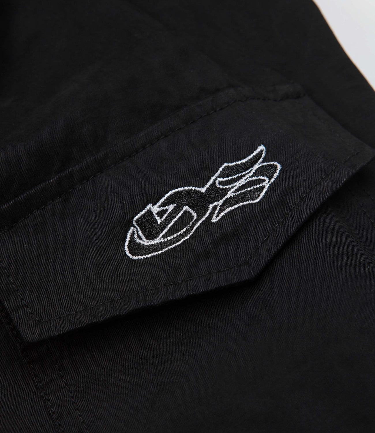 Yardsale Sunscript Hooded Jacket - Washed Black | Flatspot